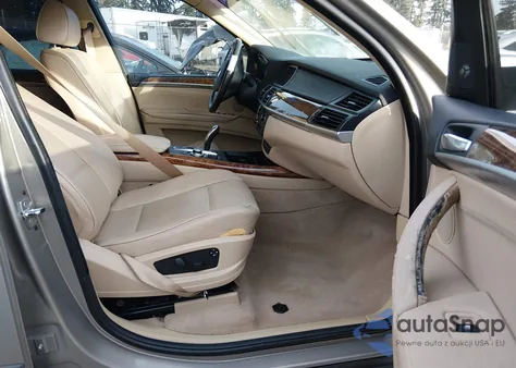 2007 BMW X5 4.8I z USA, uszkodzony, nr VIN 5UXFE83557LZ38018